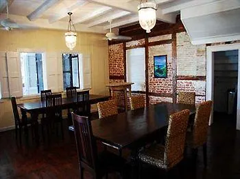 Club Comanche Hotel